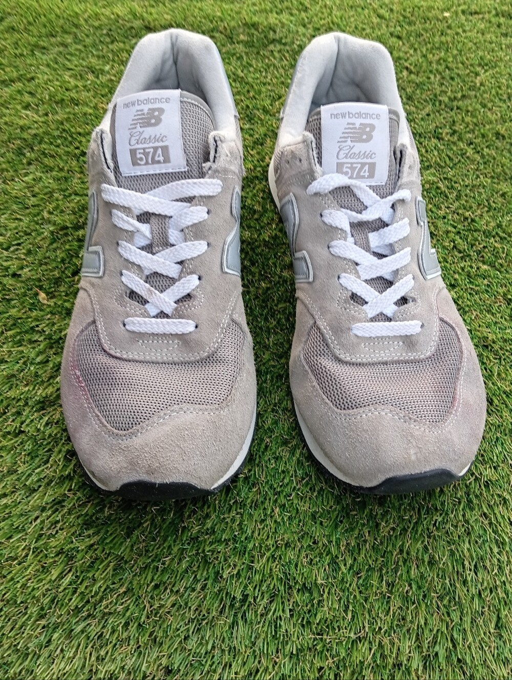 New Balance Women's Sneakers in Light Gray and White - Picture 2 of 4